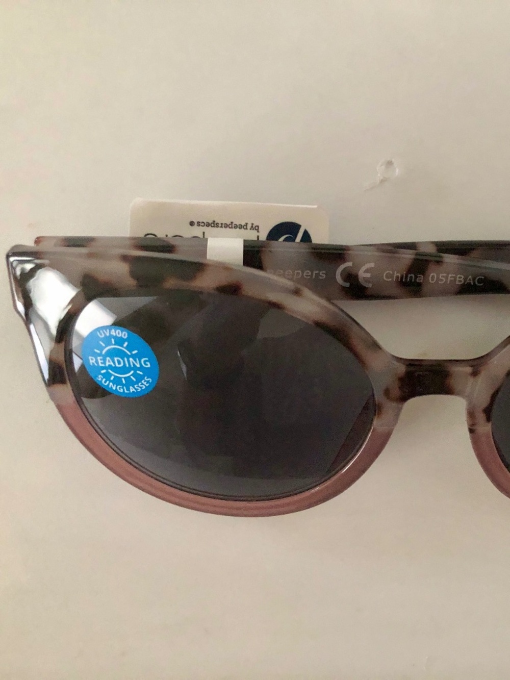 NEW MONTAUK PEEPERS PINK GRAY TORTOISE SUN READERS +2.00